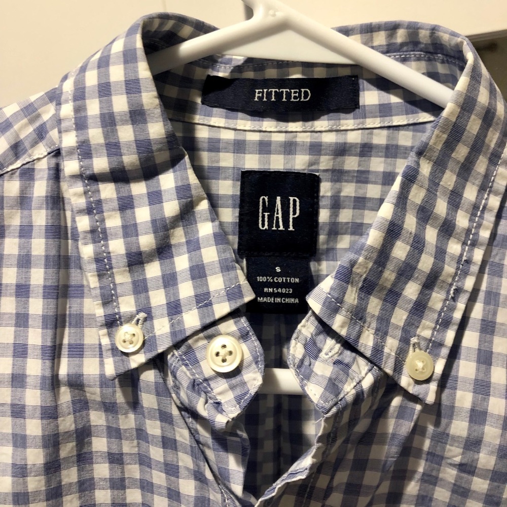 Gap blue gingham plaid long sleeve button shirt